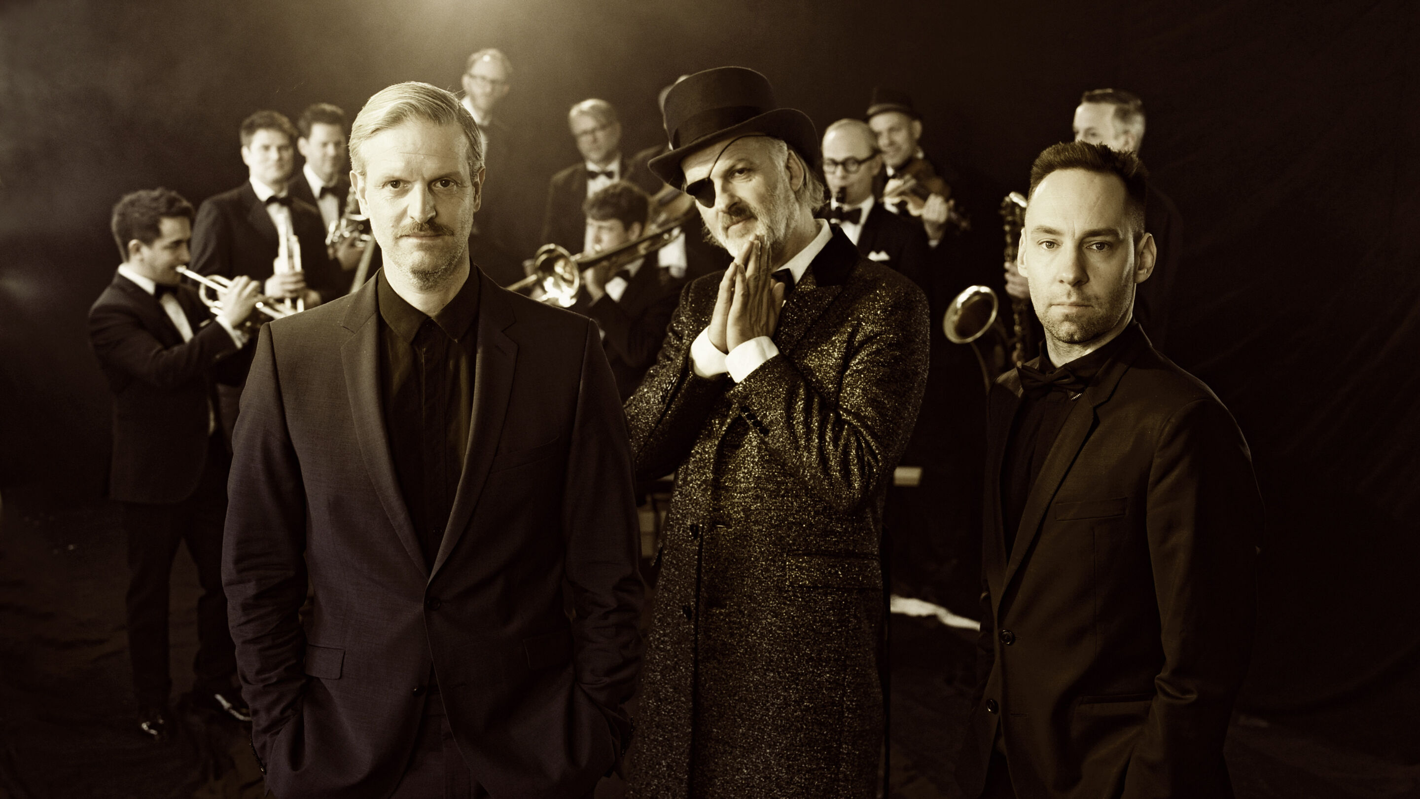 MOKA EFTI ORCHESTRA FEAT. FRITZI HABERLANDT & BENNO FÜRMANN